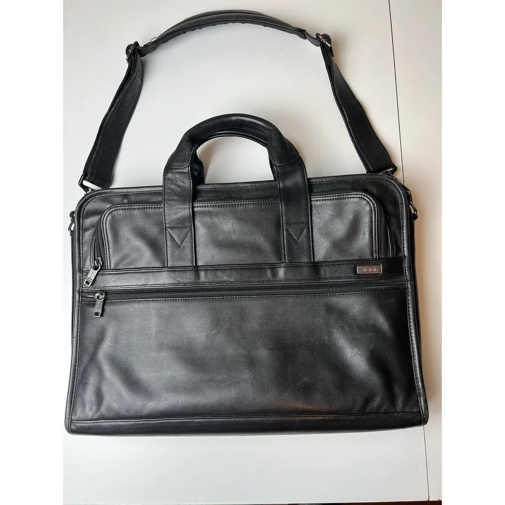 TUMI Briefcase  Laptop Bag  Leather Black  Shoulder Strap 96011D4; 96O11D4